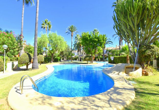 5027 Casa Arenal 